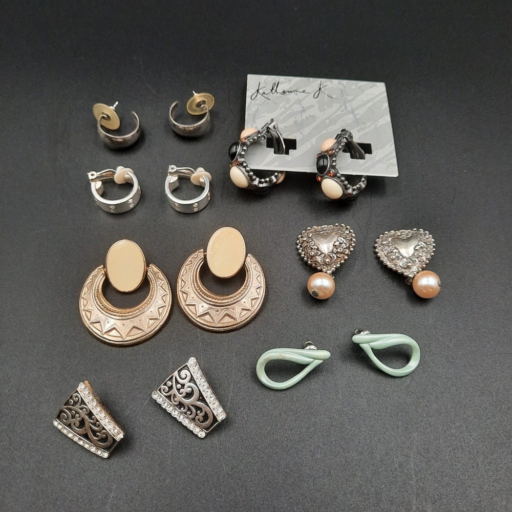 Vintage Earring Lot 7 Pairs Clip-On Studs Mixed Styles‎ Rhinestone Tribal Modern